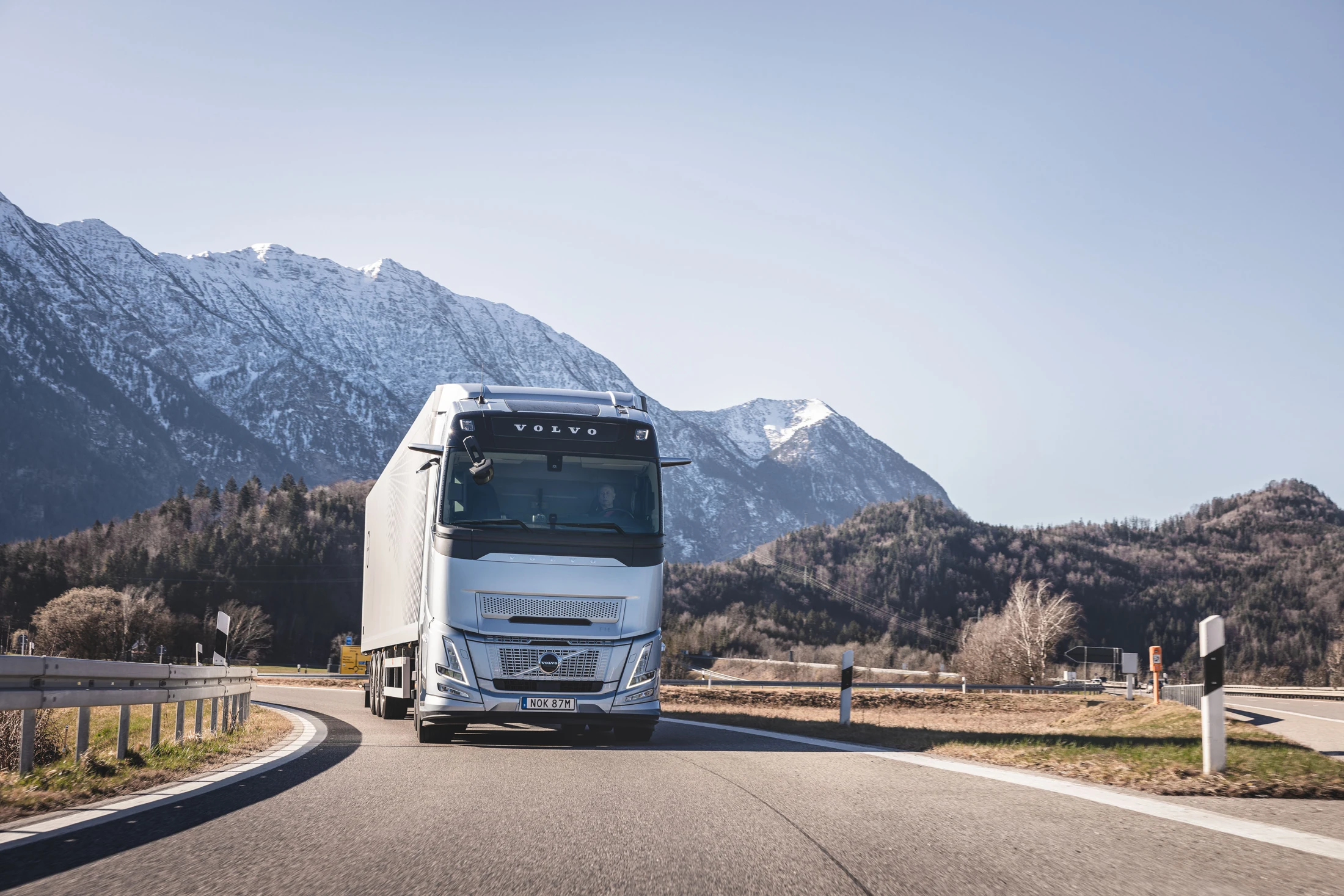 Volvo FH Aero, współczesny ciągnik siodłowy